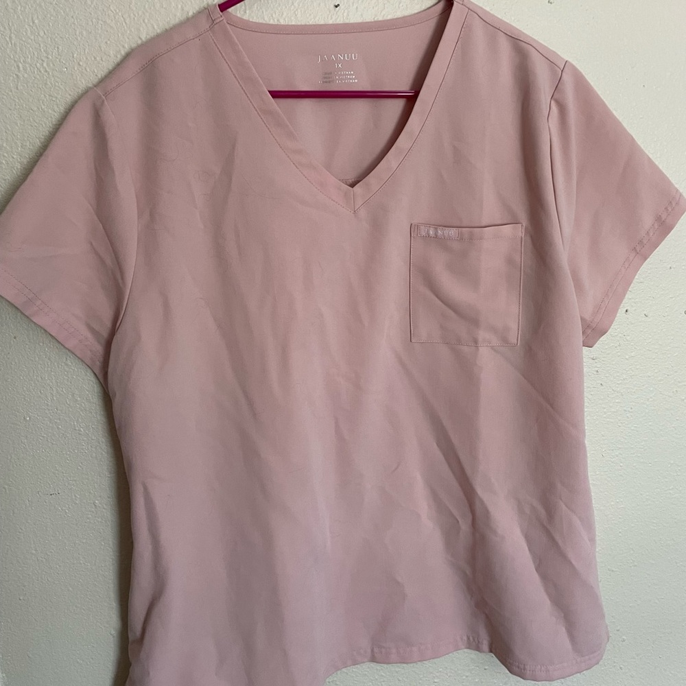 Jaanuu Blushing Pink Scrub Too